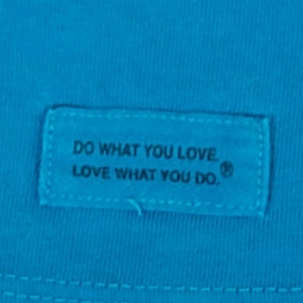 Life Is Good Aqua V-Neck Short Sleeve This Is How I Roll Cat Crusher Tee - XS - Picture 7 of 8